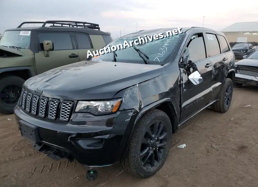 JEEP GRAND CHER 2018 VIN: 1C4RJFAG7JC436315