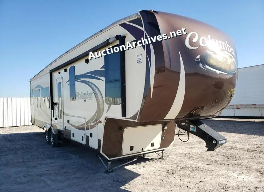 COLU 5TH WHEEL 2013 VIN: 4X4FCMN29D6001681