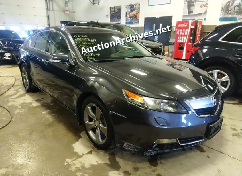 ACURA TL W/TECH PKG 2014 VIN: 19UUA9F54EA800695