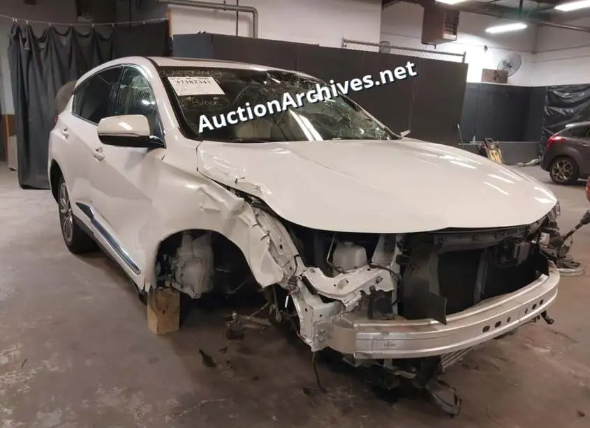 ACURA RDX W/TECHNOLOGY PKG 2020 VIN: 5J8TC2H50LL007681