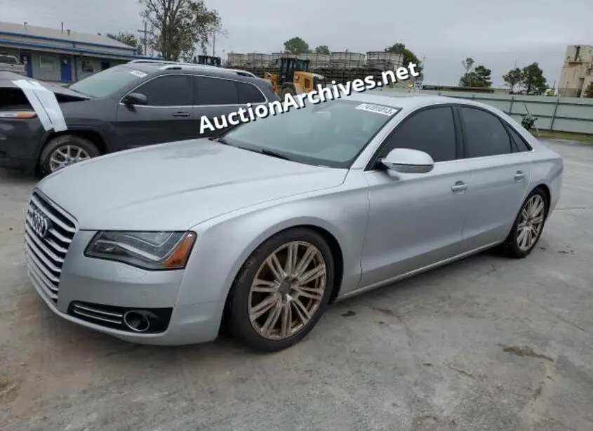 AUDI A8 QUATTRO 2014 VIN: WAUAGAFD6EN014489